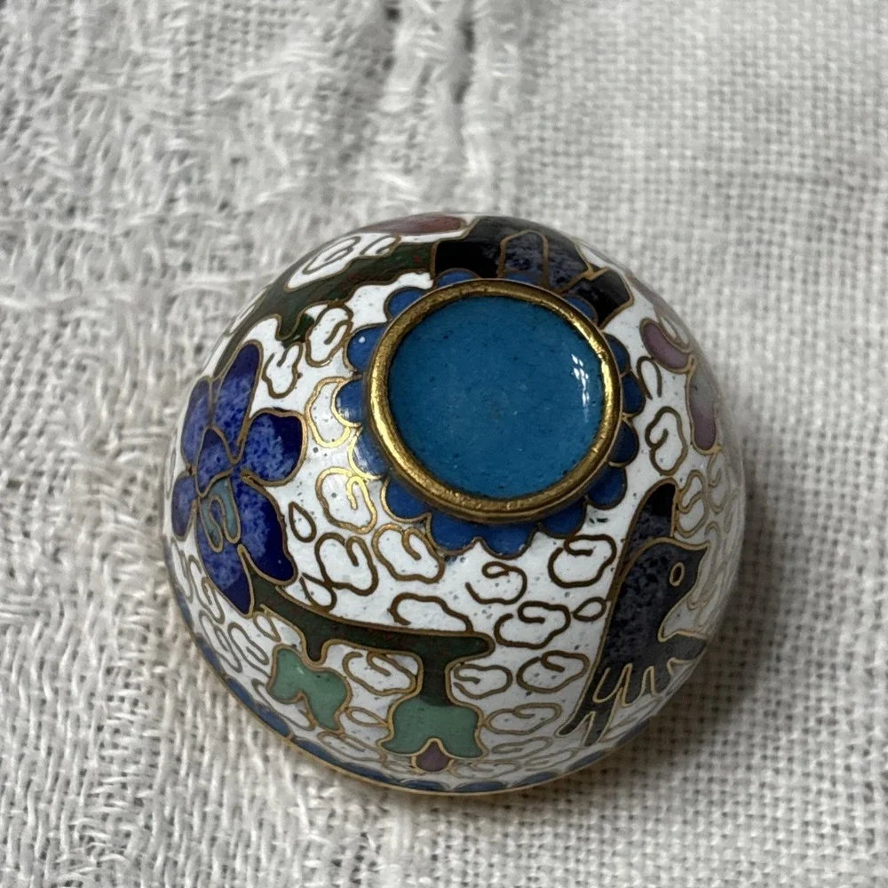 VINTAGE CLOISONNE ROUND BLOSSOM FLORAL‎ TRINKET BOX